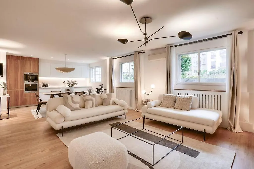 פריז Beautiful 3 Bedrooms Apt Near Eiffel Tower צרפת