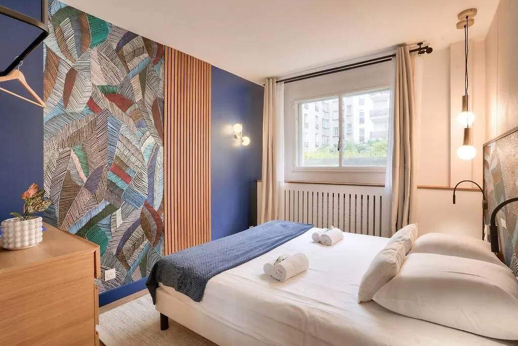 פריז Beautiful 3 Bedrooms Apt Near Eiffel Tower צרפת